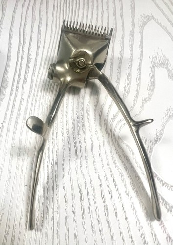 Vintage manual hair clipper - hair,